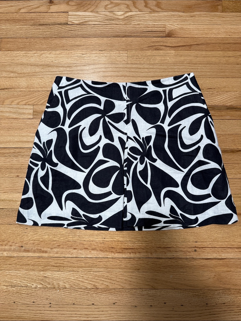 Madewell Black and White Floral Mini Skirt